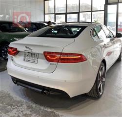 جاكوار XE